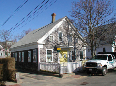 124 Commercial St