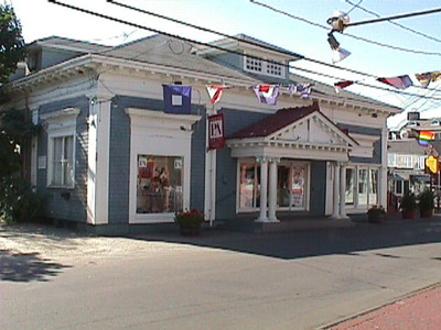 227-229 Commercial St