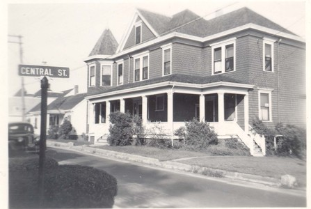 Home of Phebe Freeman -165 Commercial Street